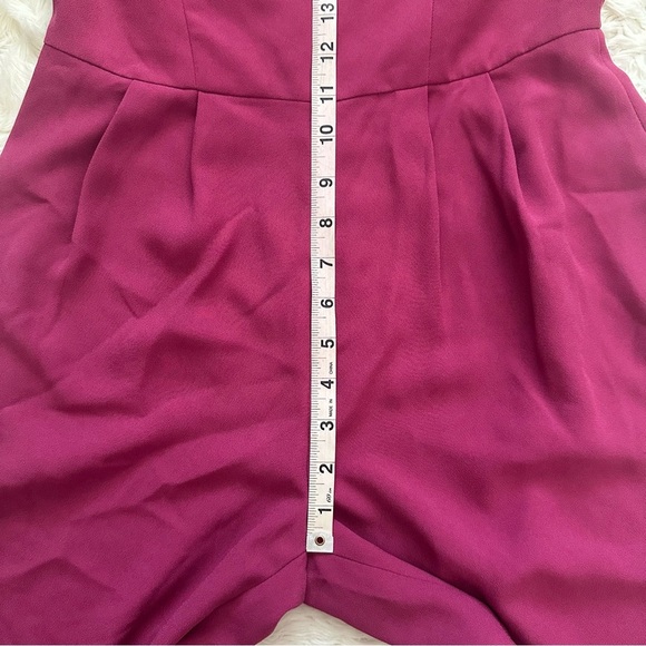 Gal Meets Glam Jumpsuit Meredith Crepe Off the Shoulder Wide Leg Petite Sz 6P - Picture 13 of 14